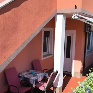 Davor Apartment
